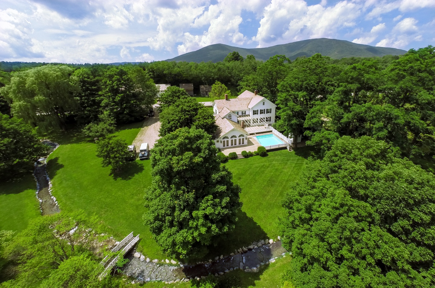 Vermont Ondawa Estate Auction