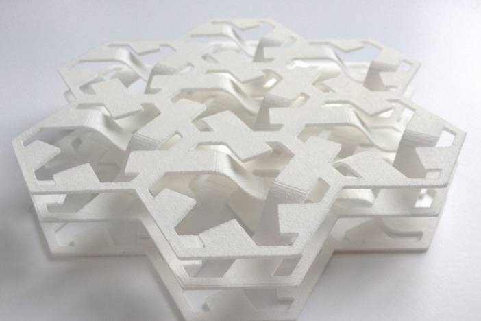 Biomimicry_3D_printed_soft_seat_by_Lilian_Van_Daal_dezeen_784_2