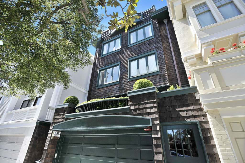 This listing in Presidio Heights, San Francisco is presented by Beverly Barnett of Pacific Union/Christie's Interntational Realty