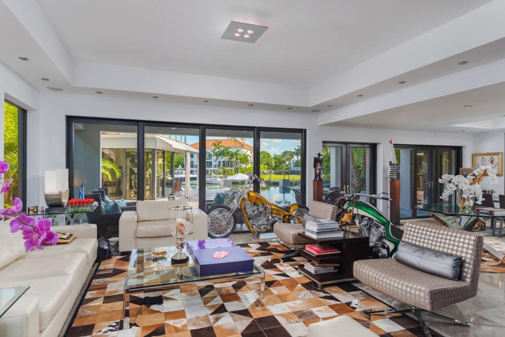 The Island House Key Biscayne's Jewel