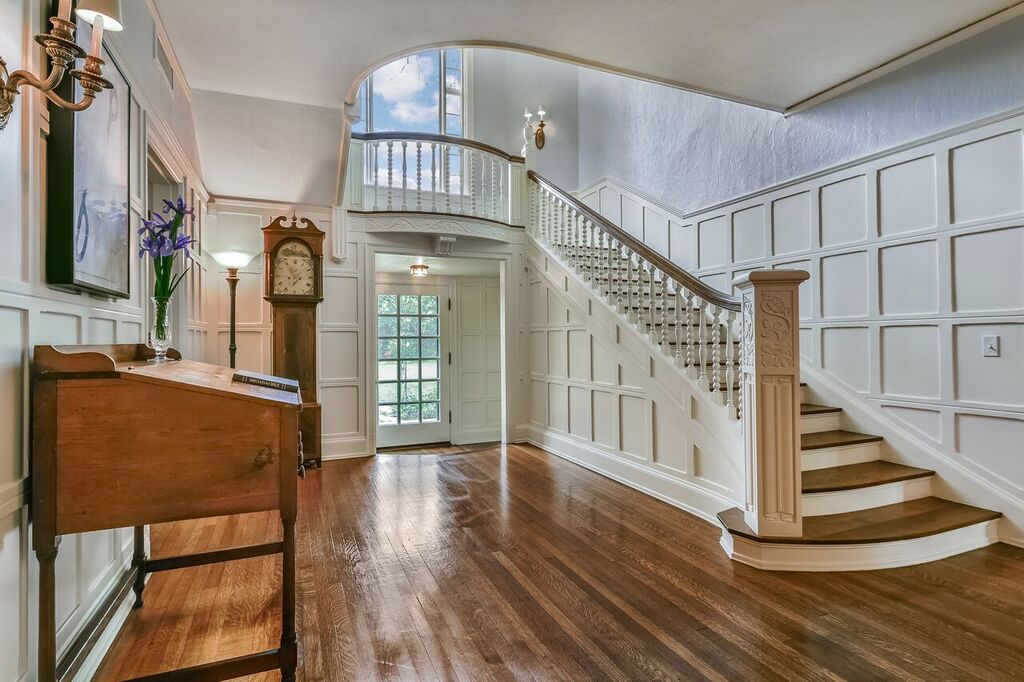 Stunning Historic Broadacres Home in Houston, Texas Haute Residence