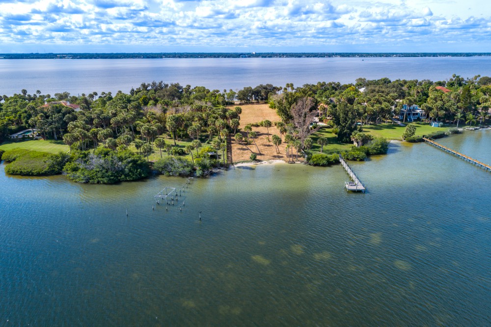 Prestigious South Tropical Trail Property Haute Residence by Haute Living