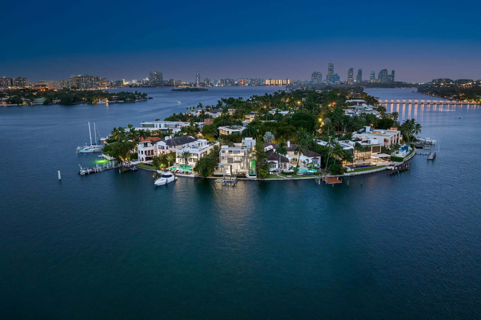 Haute Residence Market Reports cover