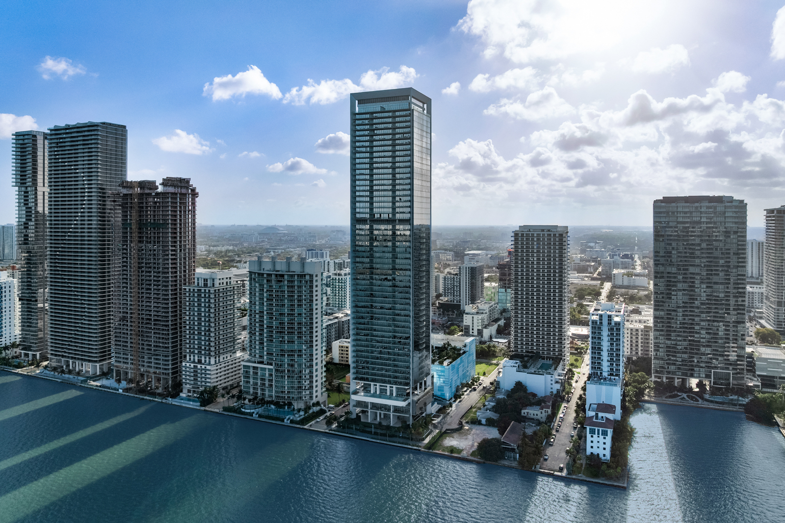 Edgewater Miami Biscayne Bay skyline