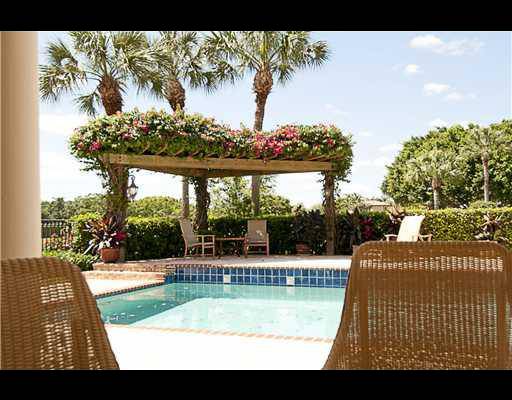 slide_305382_2622770_free