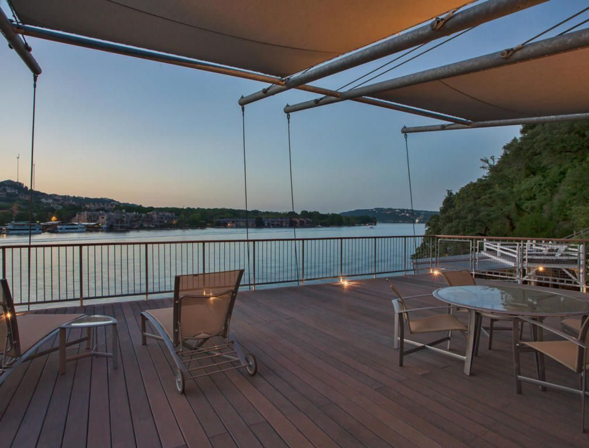Lake Austin High-Tech Home
