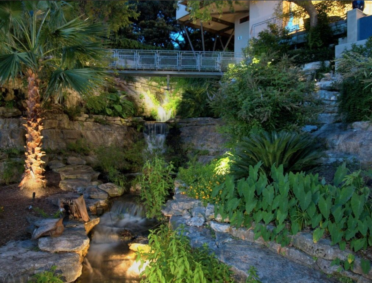 Lake Austin High-Tech Home