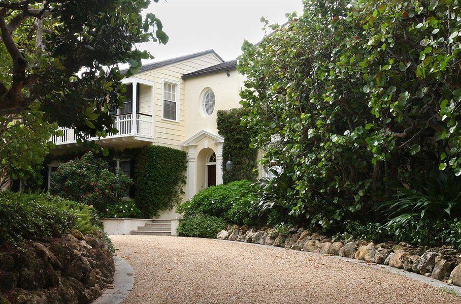 Stryker's Oceanfront Estate