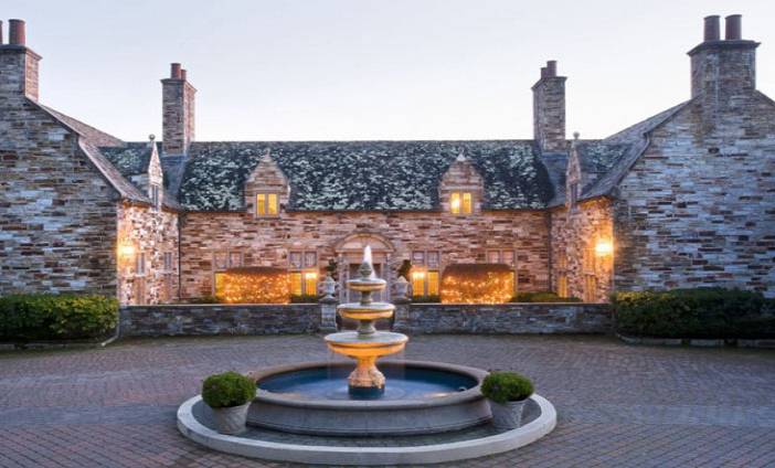 Front-With-fountain-720x4241