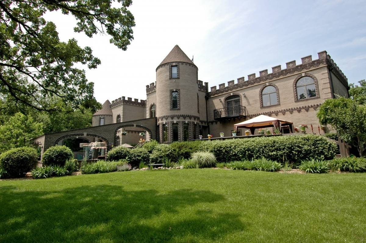 Illinois Castle Home