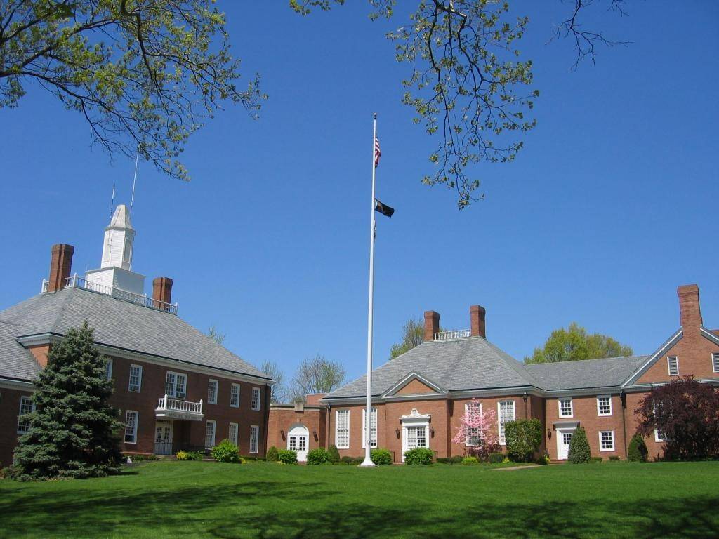 Municipal Building Haute Residence by Haute Living