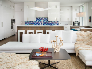 Chic Modern Barn in the Hamptons