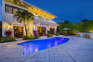 102 Hibiscus Drive