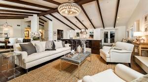 Mila Kunis Mansion