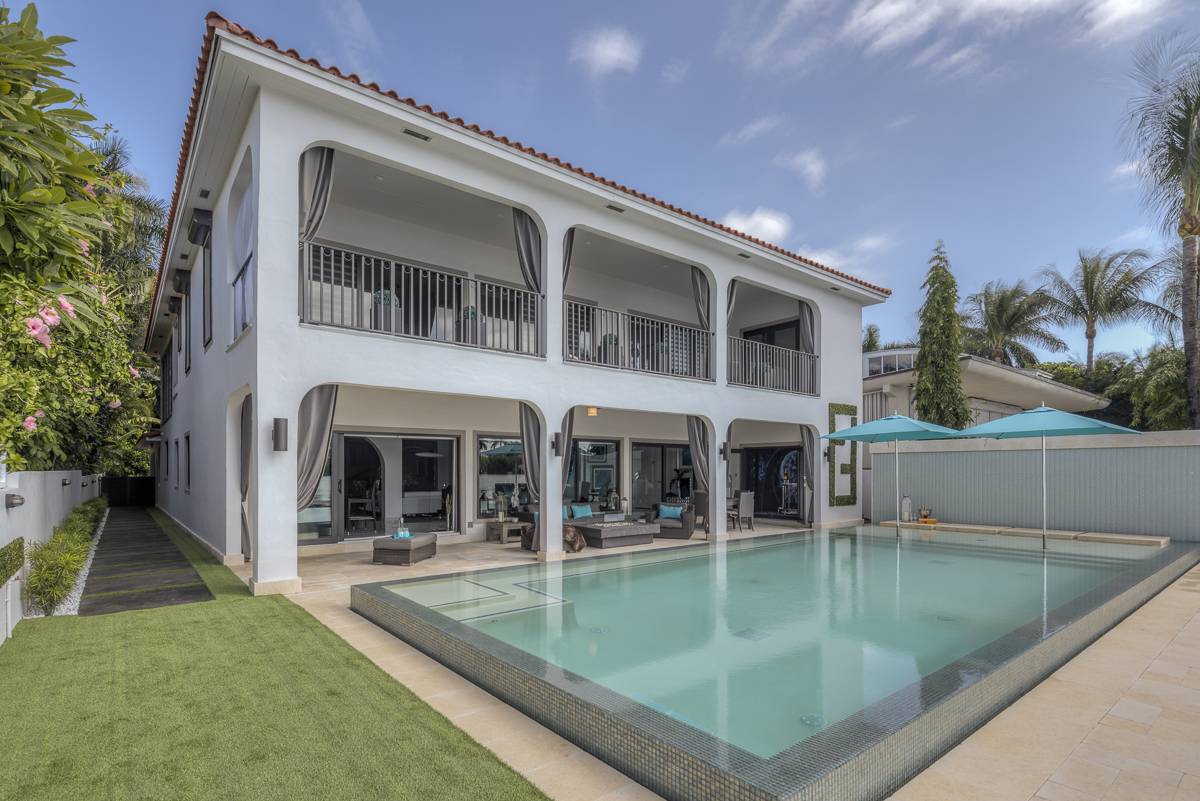 250 South Coconut Lane