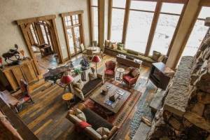 2727 West Deer Hollow Court