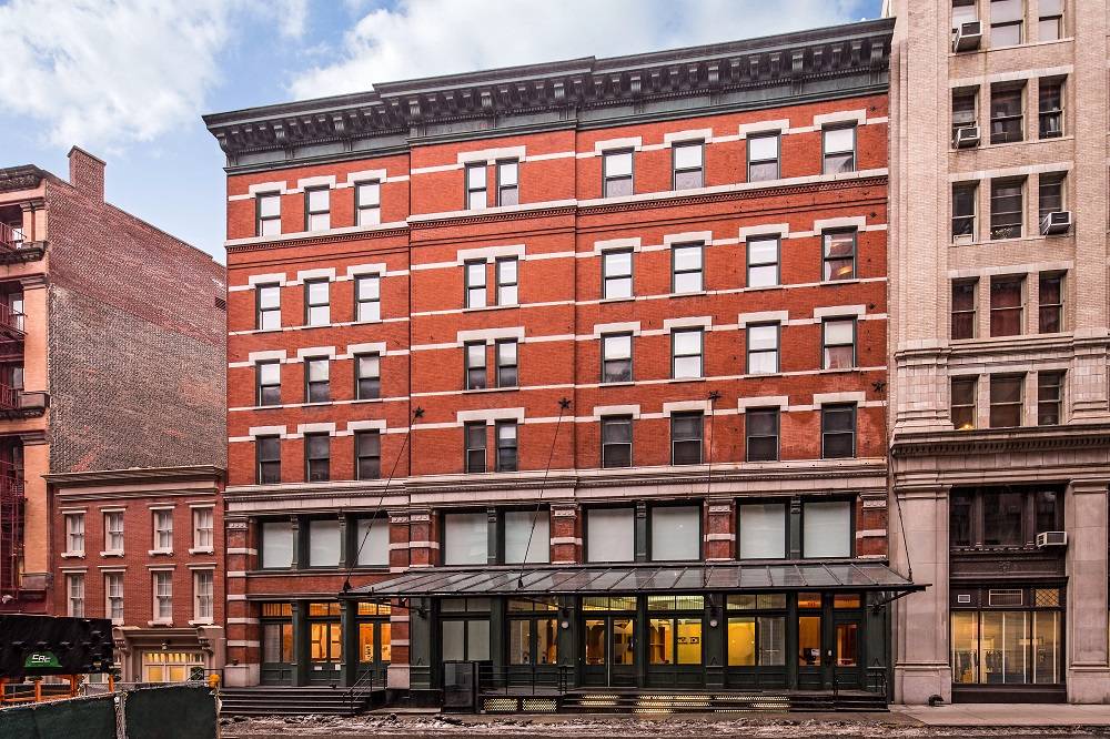 Orlando-Blooms-building-a50dc2