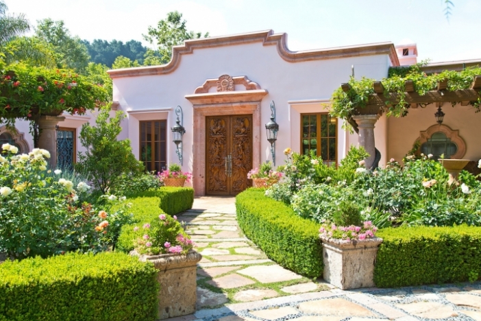 i-qNTc9Cd-X2-720x480