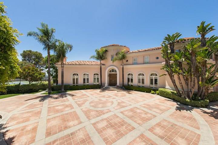 9719 Heather Road, Beverly Hills, CA 90210