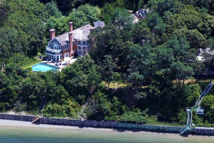 1755 NOYAC RD - SOUTHAMPTON NORTH, NEW YORK