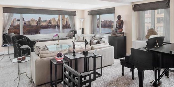 700x350xLiving-room-looking-over-park.jpeg.pagespeed.ic_.CwXA36JA6X-700x350