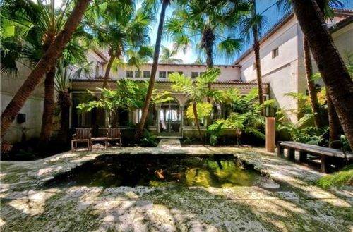 Phil Collins Nabs J.Lo's Former Miami Beach Mansion for $33 Million
