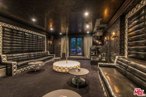 Slash Home Nightclub