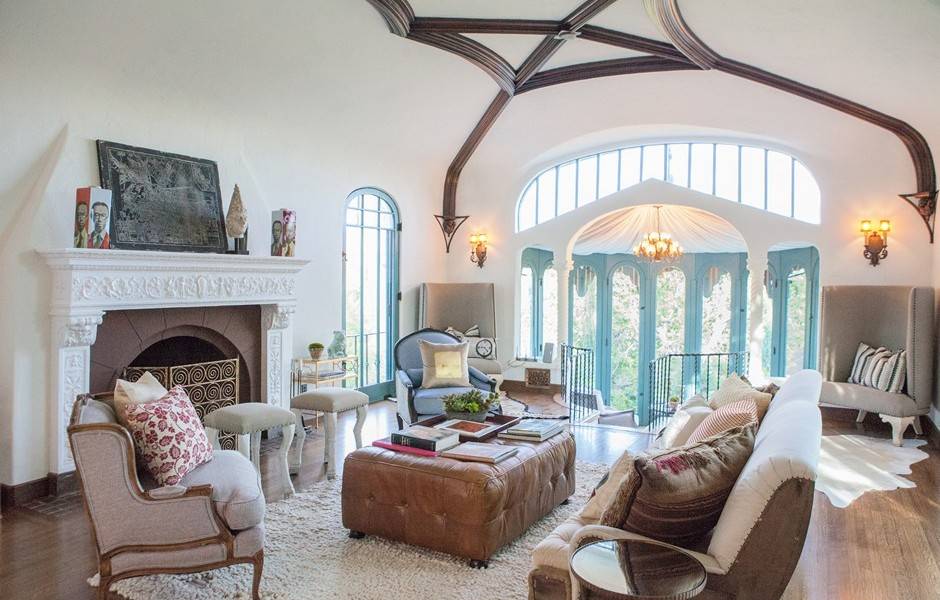 Sias-living-room-617740