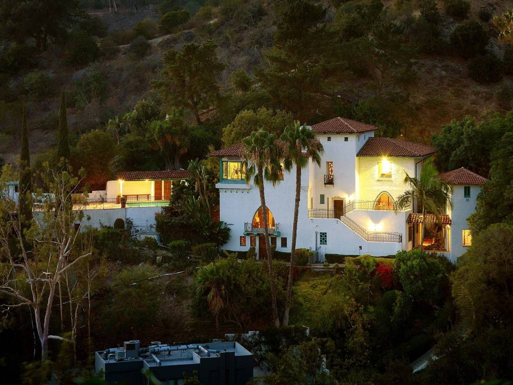 Sotheby’s International Realty The Quintessential SpanishStyle Estate