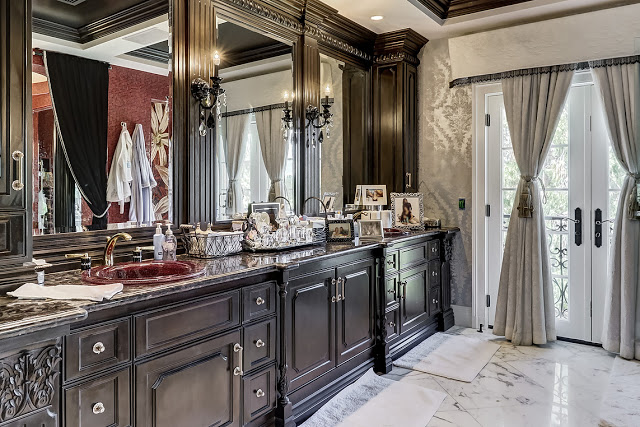 ac56a8_805df9c501d84bb0a7d6dd4b266cdc07