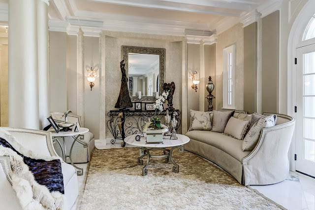 high+cceilings+marble+floors