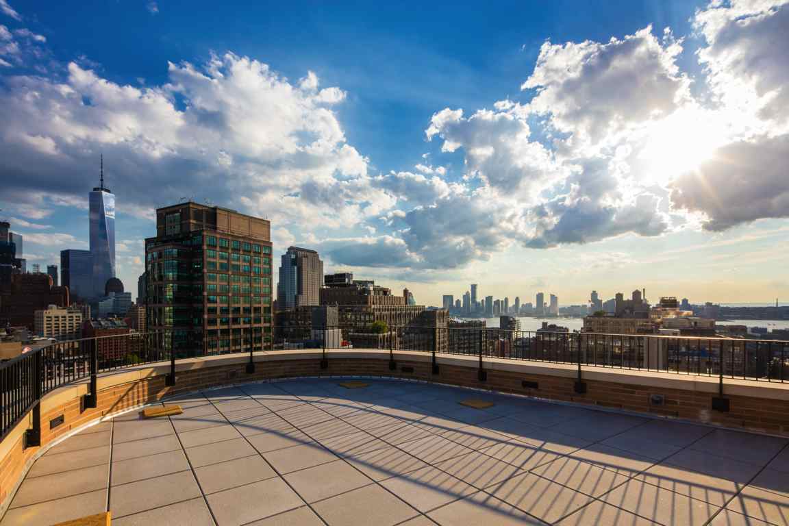 10 Sullivan Rooftop Garden