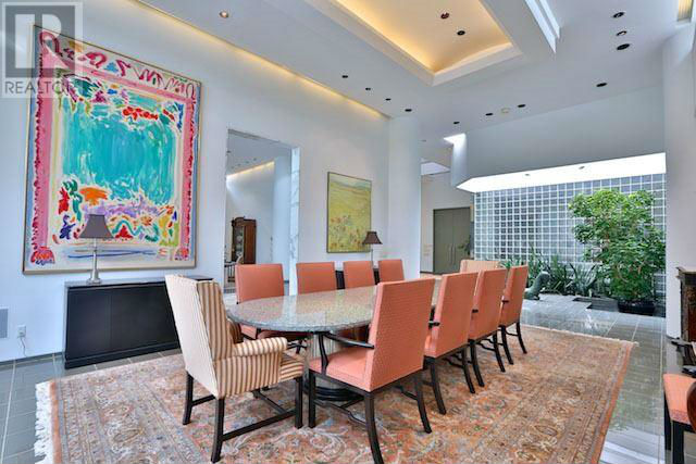 45 Park Lane Circle, Toronto