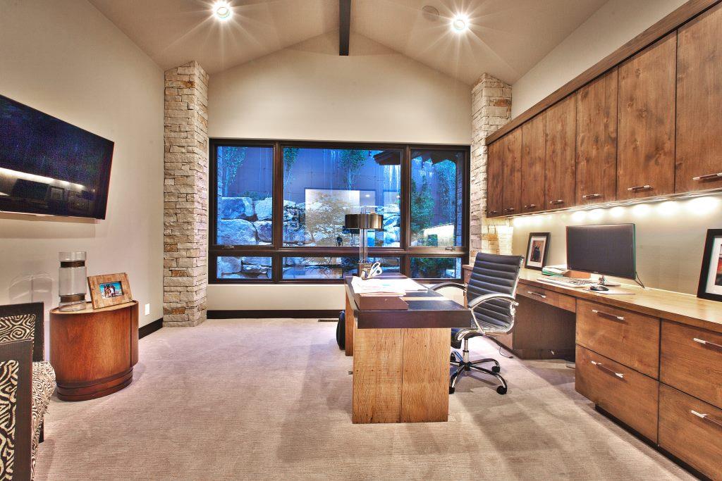 2660 Bear Hollow Dr Park City-print-017-72-0382660BearHollowTwilight038-3000x2000-300dpi