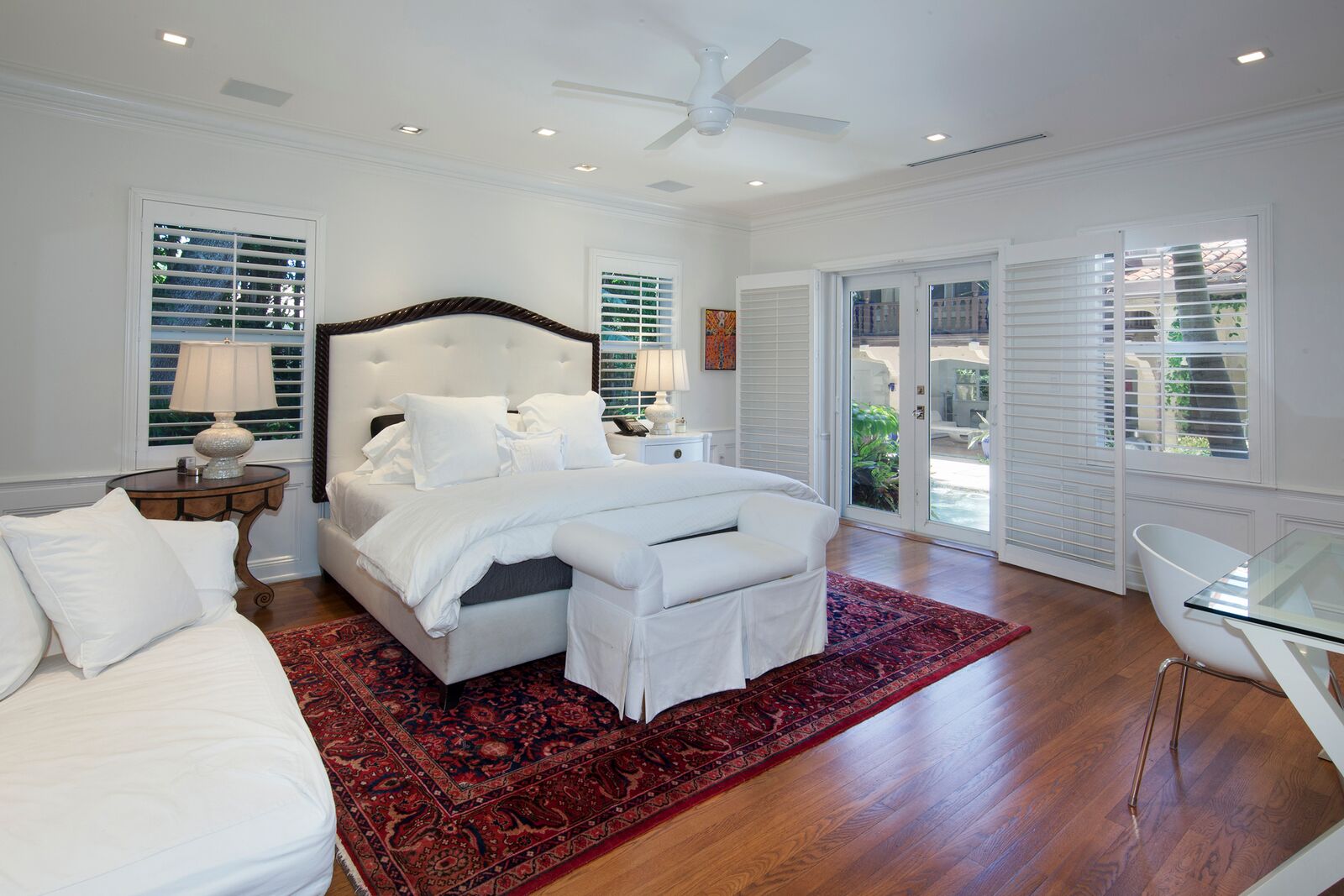 10_Master Suite_5120 Lakeview Dr_26_preview