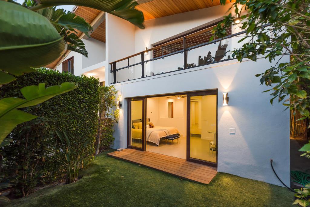 31851 W Sea Level Dr Malibu CA-large-031-47-Master Bedroom-1499x1000-72dpi