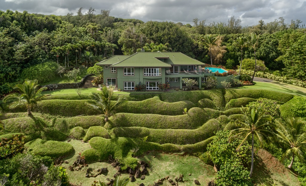 Incredible Estate On Kauai's Stunning North Shore