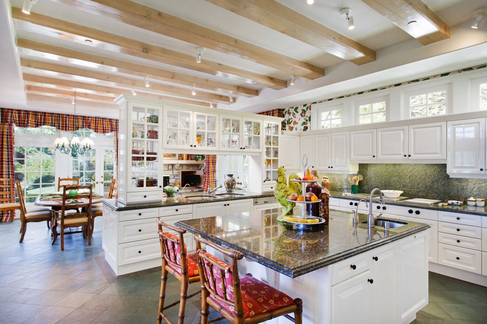 033_1064_Lakeview_Canyon _Road_preview