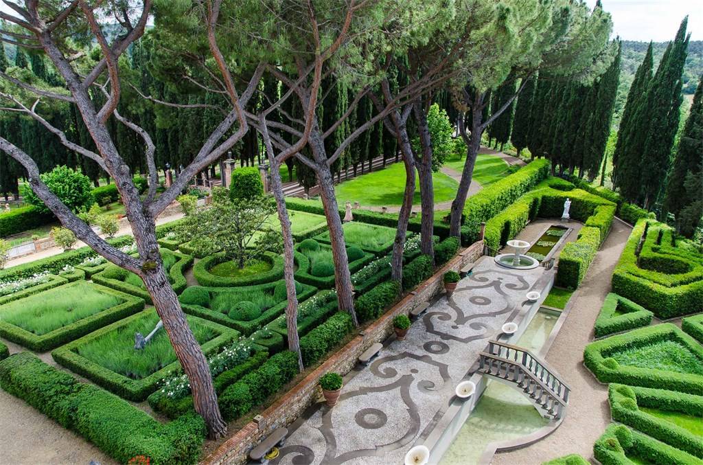 World's Most Resplendent Vineyard Destinations