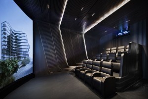 IMAX Theatre Ariana Grande and Pete Davidson