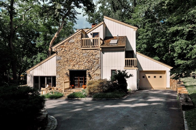 Private Valley Estate Haute Residence by Haute Living