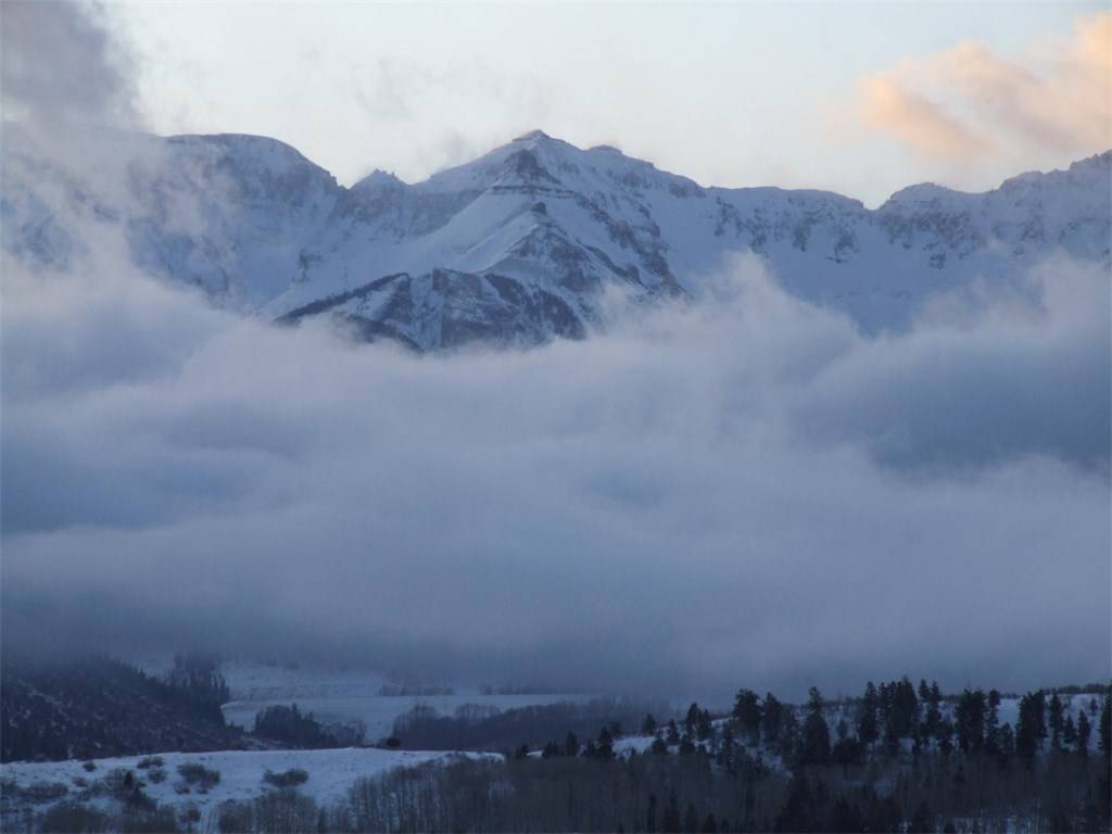 Eco-Friendly Residences