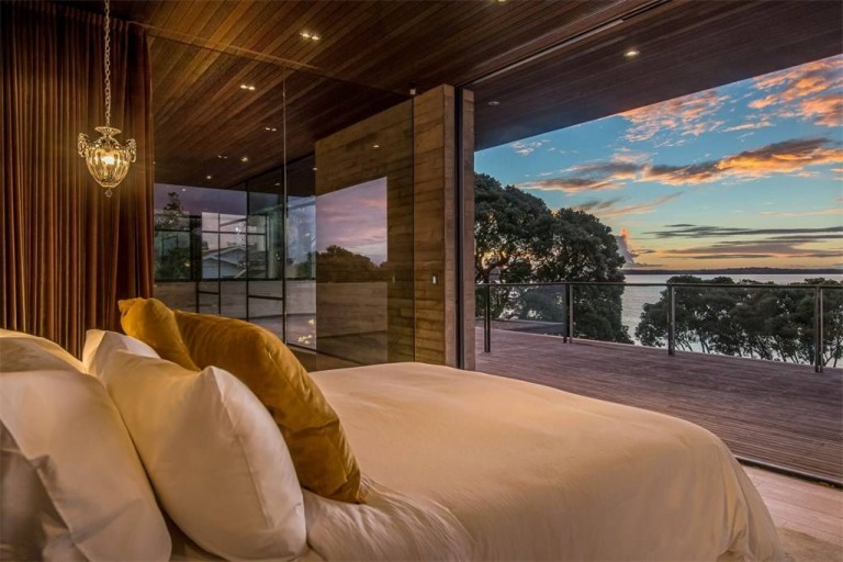 The World’s Most Luxurious Bedrooms