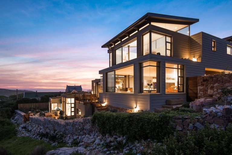 Living Off The Grid In Luxury