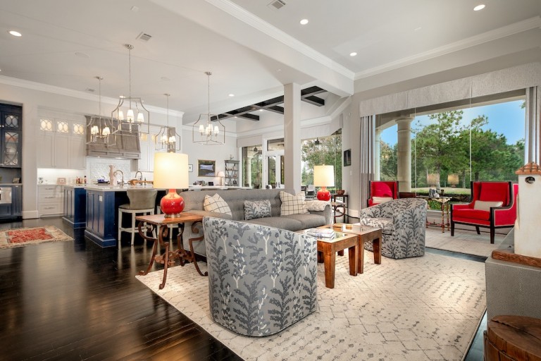 Mike Seder Presents A Custom Home In The Woodlands