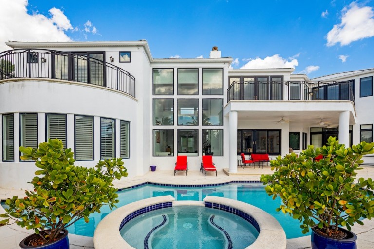 Devin Kay Presents A Breathtaking Boca Raton Estate