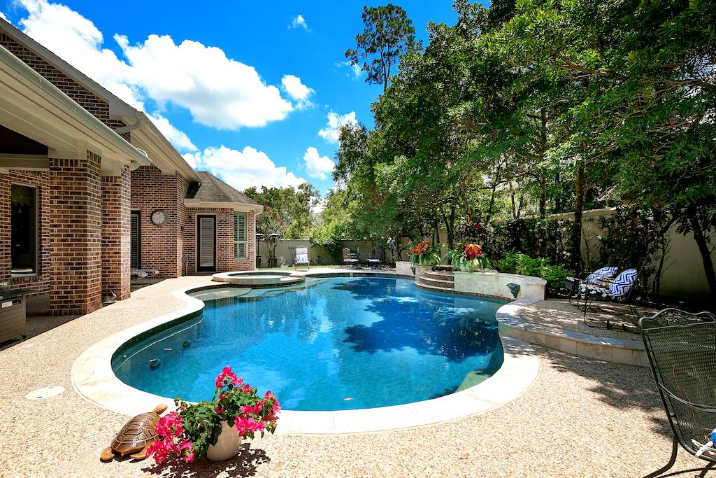 Mike Seder Presents Divine Home In The Woodlands