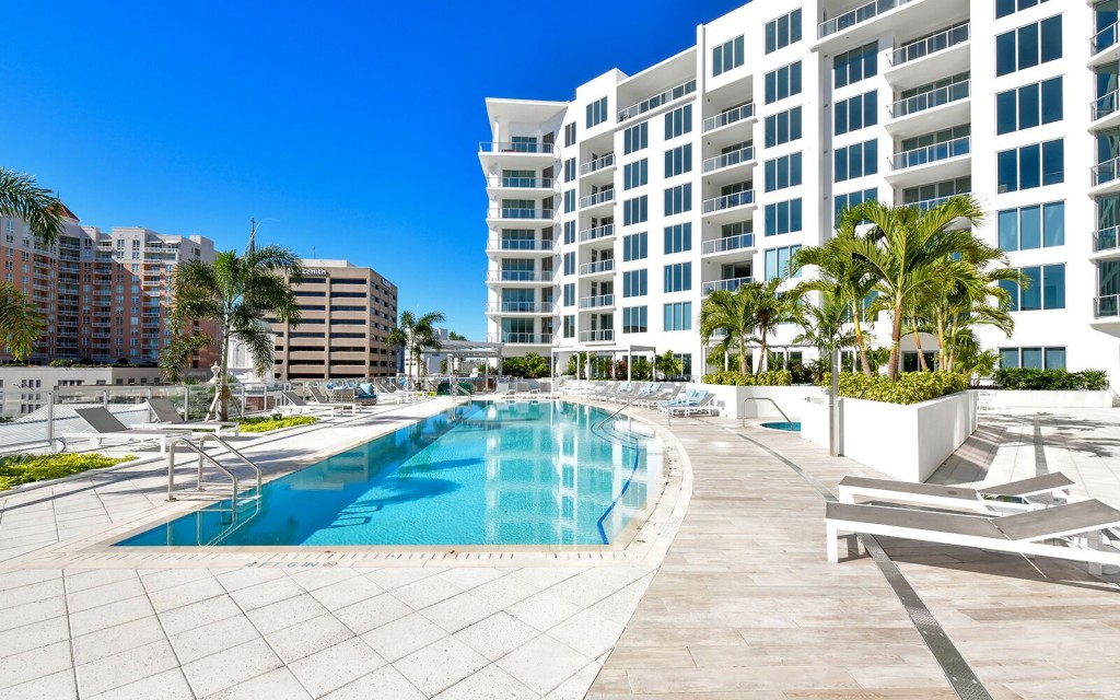 A Luxury Design Residence In Sarasota By Joel Schemmel