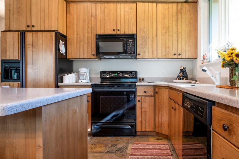 A Superb Valais Home In Midway By Dennis Hanlon