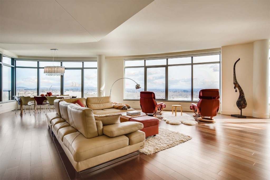 LUXE Christie’s International